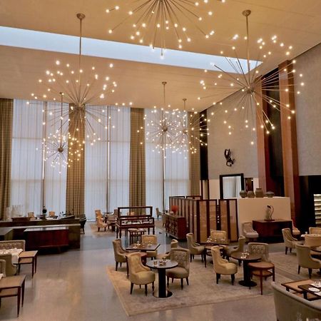 Grand Hyatt Gurgaon Hotel ภายนอก รูปภาพ